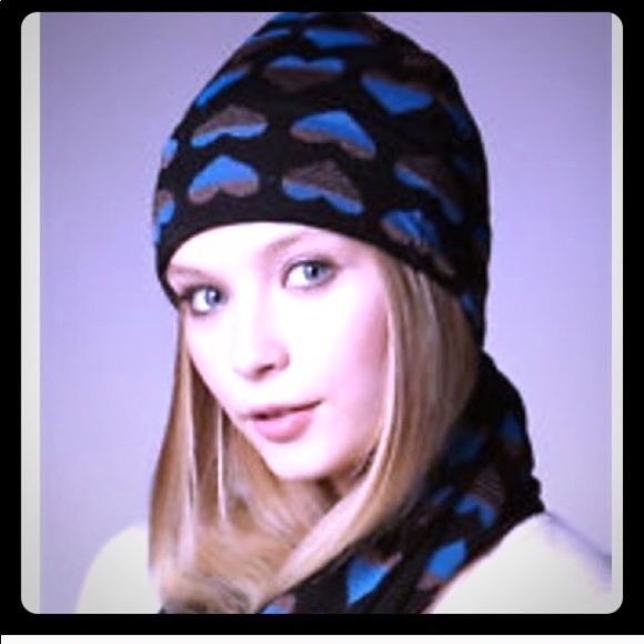Diane Von Furstenberg Accessories - DVF Hat + scarf set